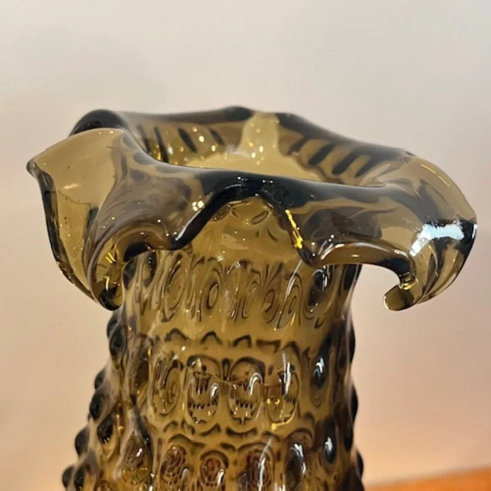 Empoli Smoke Glass Hobnail Split Folded Ruffle Vase 9